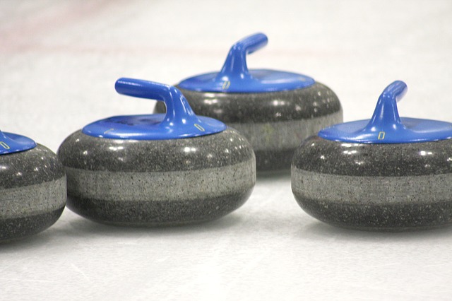 curling kameny